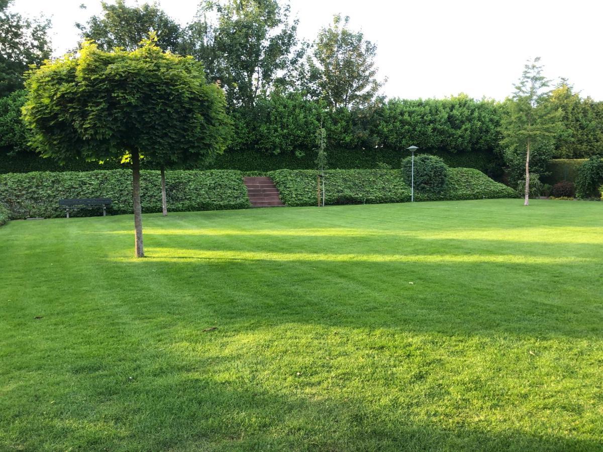 De Zolder Bed & Breakfast Meterik Bagian luar foto
